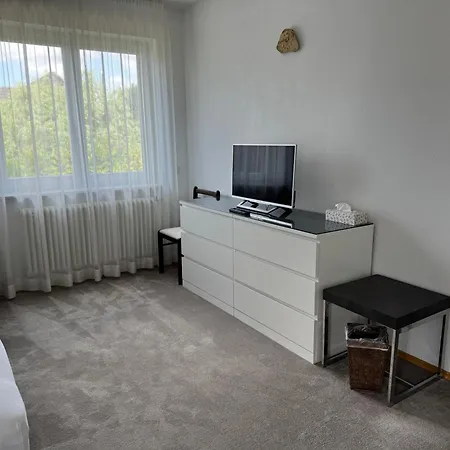 Appartement Modernes Stadthaus 100qm Parkplatz Bad&dusche Kueche