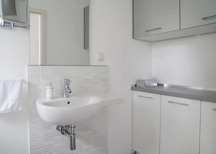 Apartamento Modernes Stadthaus 100qm Parkplatz Bad&dusche Kueche Hanôver