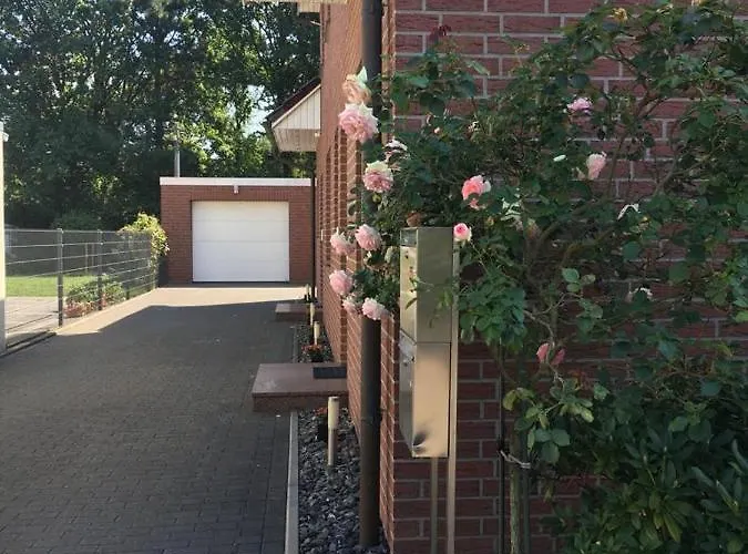 Modernes Stadthaus 100qm Parkplatz Bad&dusche Kueche Apartamento